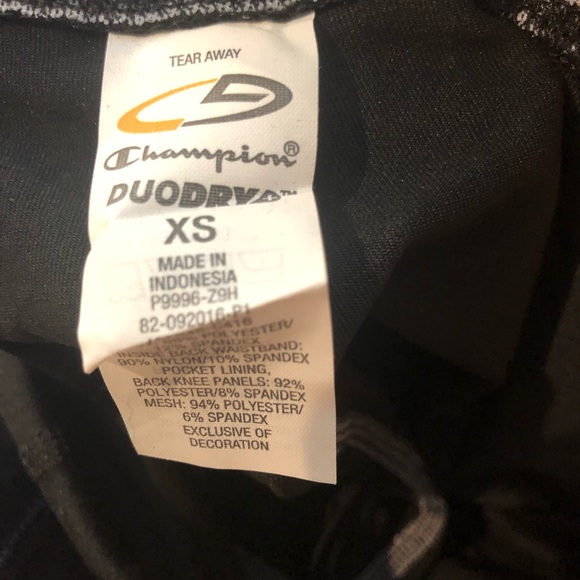 C9 Champion Tight XS Black Capri leggings black - Picture 4 of 8